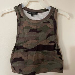 Camo crop top